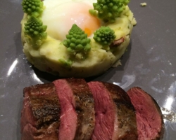 Canard, purée de chou vert et romanesco, oeuf cuit basse température