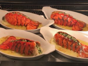 Lire la suite à propos de l’article Homard / Beurre-persillé